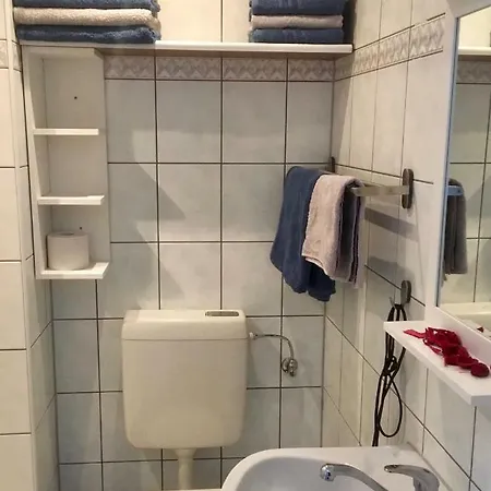 Horstmann Apartment *